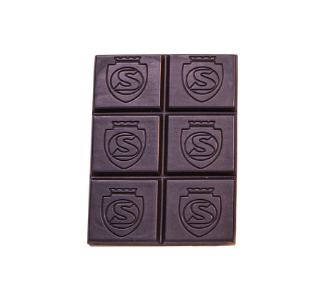 Bar of 6 Silca Strip Chips on transparent background